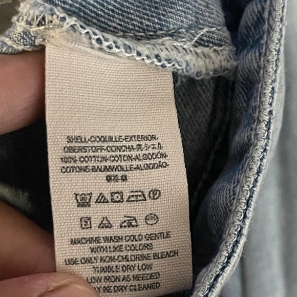 Free People Rumors Light Wash Denim Jacket Cropped Trucker Style Size Medium - Picture 7 of 10